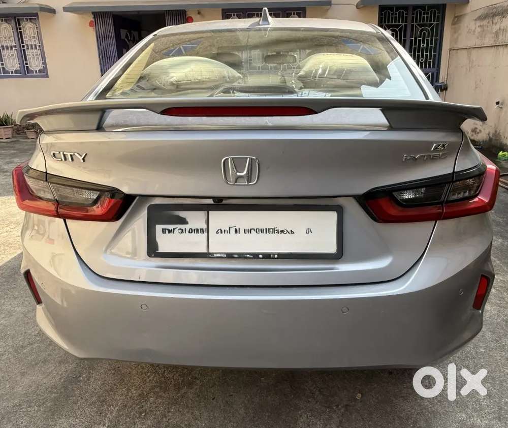 Honda City 2022 Zx Top Model Petrol Mt Well Maintained