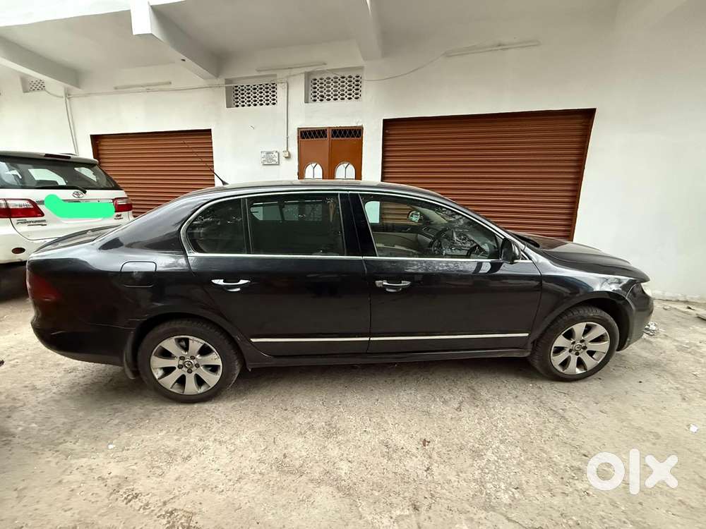 Skoda Superb 2010 Model