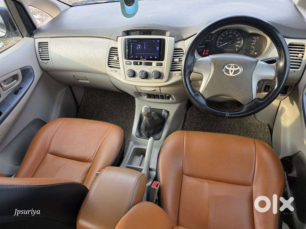 Toyota Innova 2.5 G (diesel) 8 Seater, 2014, Diesel