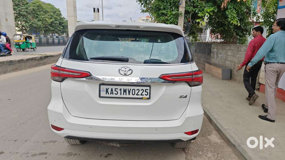 Toyota Fortuner 4x4 At, 2023, Diesel