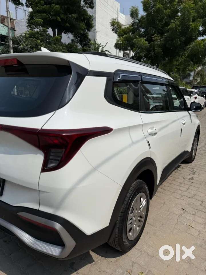 Kia Carens 1.5 Prestige 7 Str, 2024, Petrol