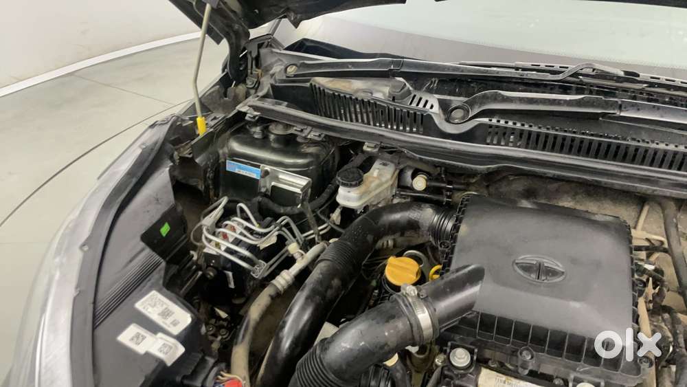 Tata Nexon 1.2 Revotron Xm (s), 2022, Petrol
