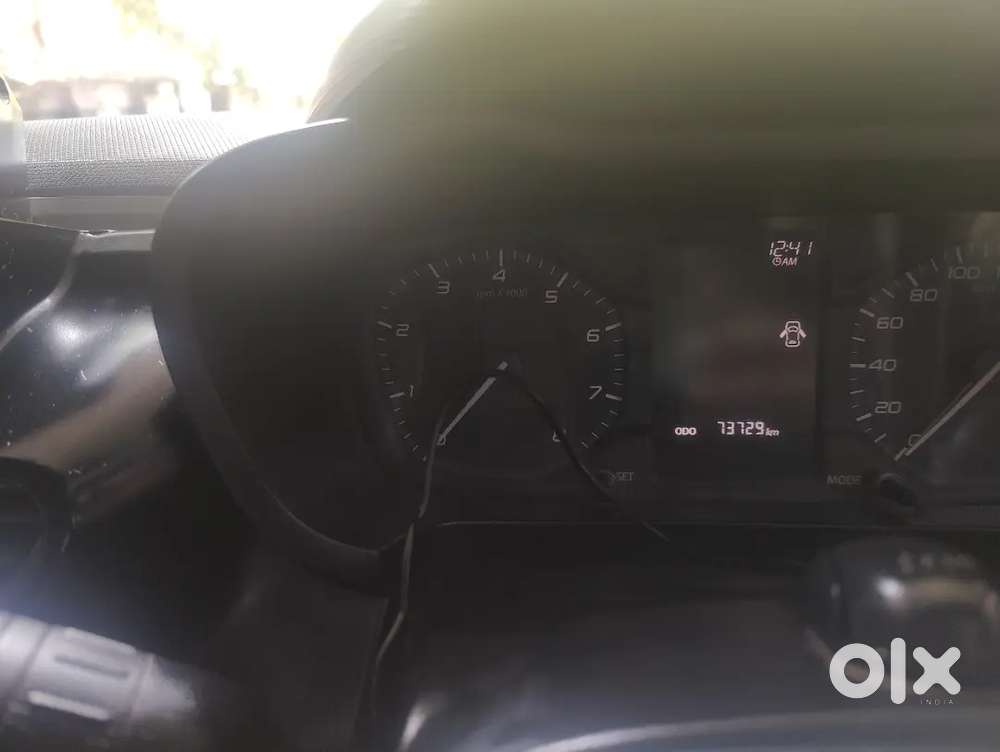 Tata Altroz 2021 Diesel 75000 Km Driven