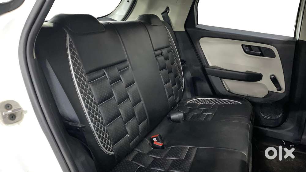 Tata Altroz Xe Cng, 2024, Cng & Hybrids