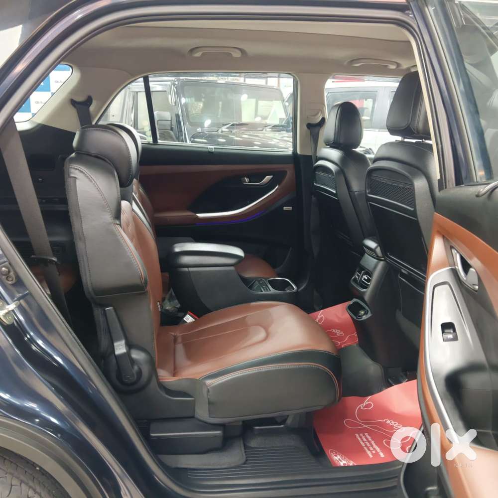 Hyundai Alcazar 2.0 Signature (o) Petrol At 6 Str, 2022, Petrol
