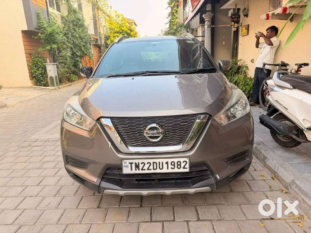 Nissan Kicks Petrol 2021