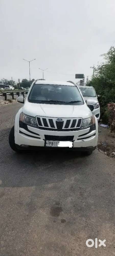 Mahindra Xuv500 W8