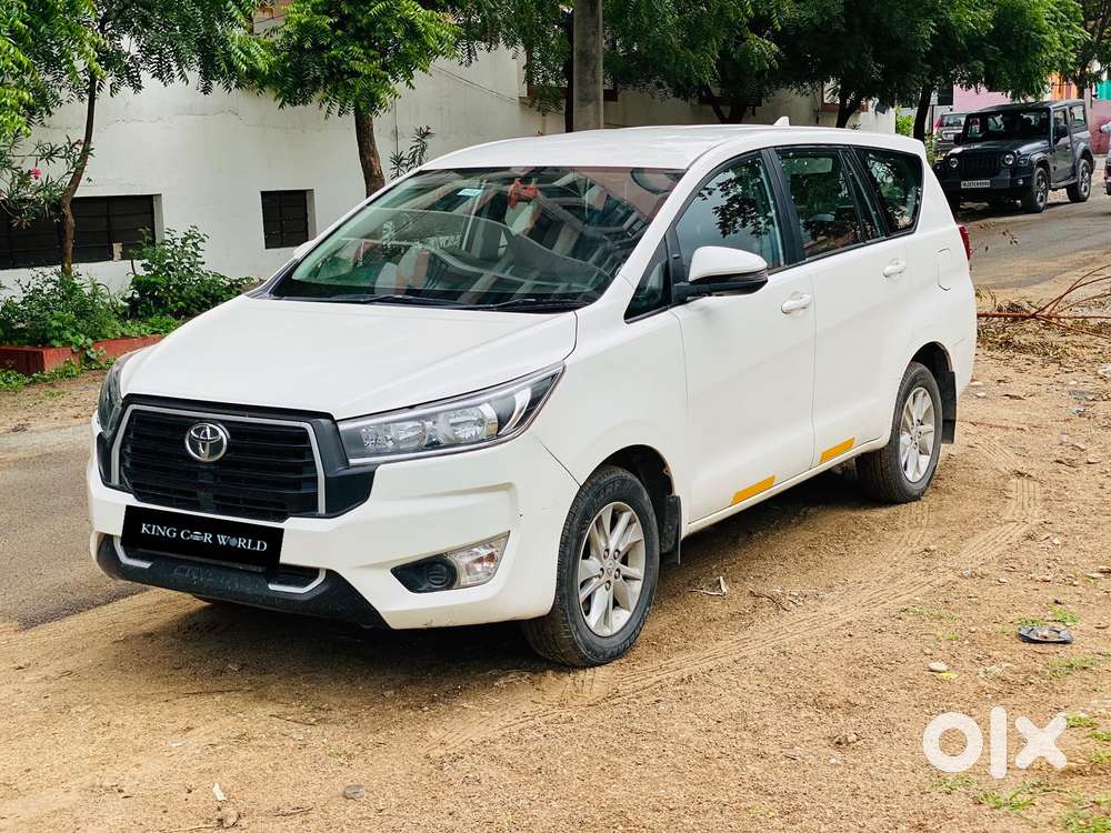Toyota Innova Crysta [2020-ongoing] 2.4 Gx 7 Str, 2023, Diesel