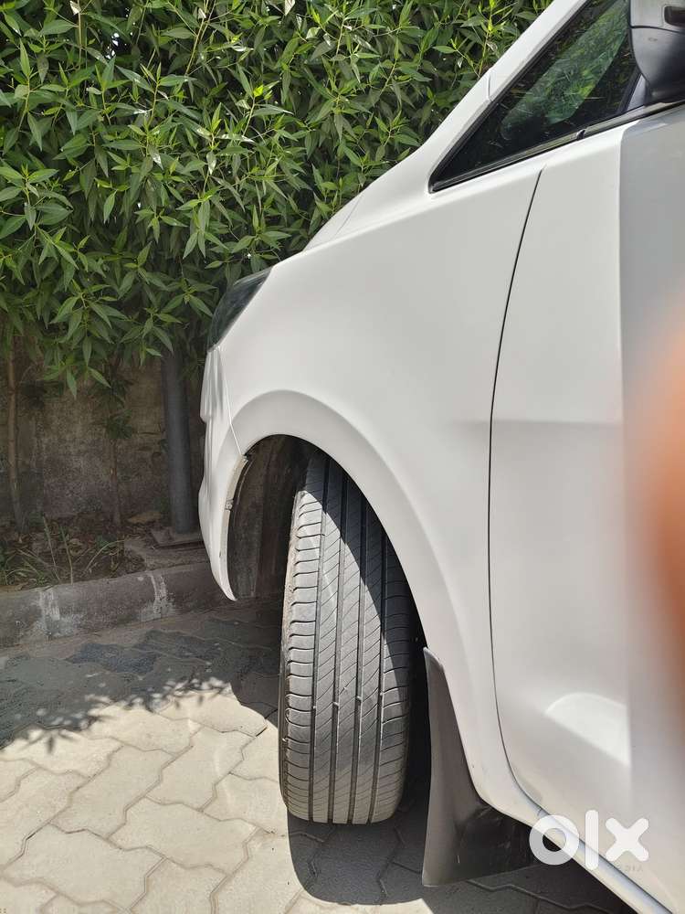 Toyota Innova Crysta 2.8z Automatic, 2019, Diesel