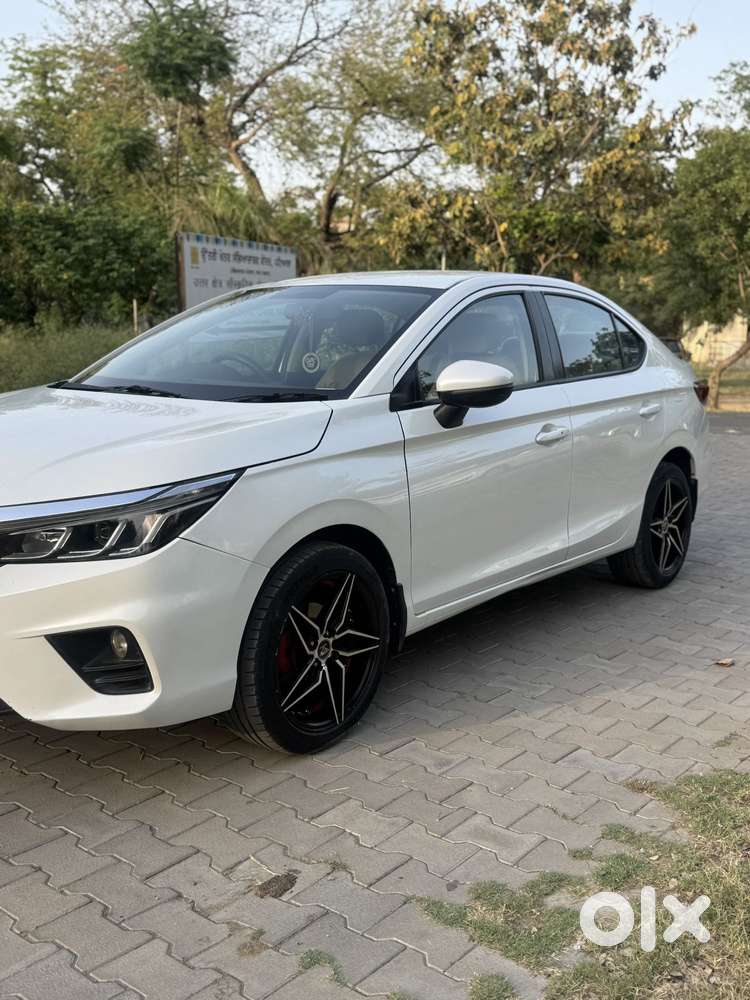 Honda City V Mt Exclusive, 2022, Petrol