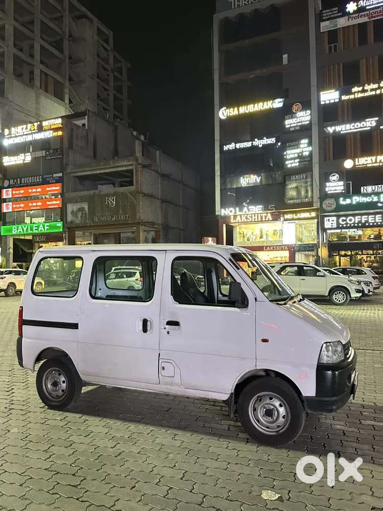 Maruti Suzuki Eeco Ac 2022. Brand New Tyre