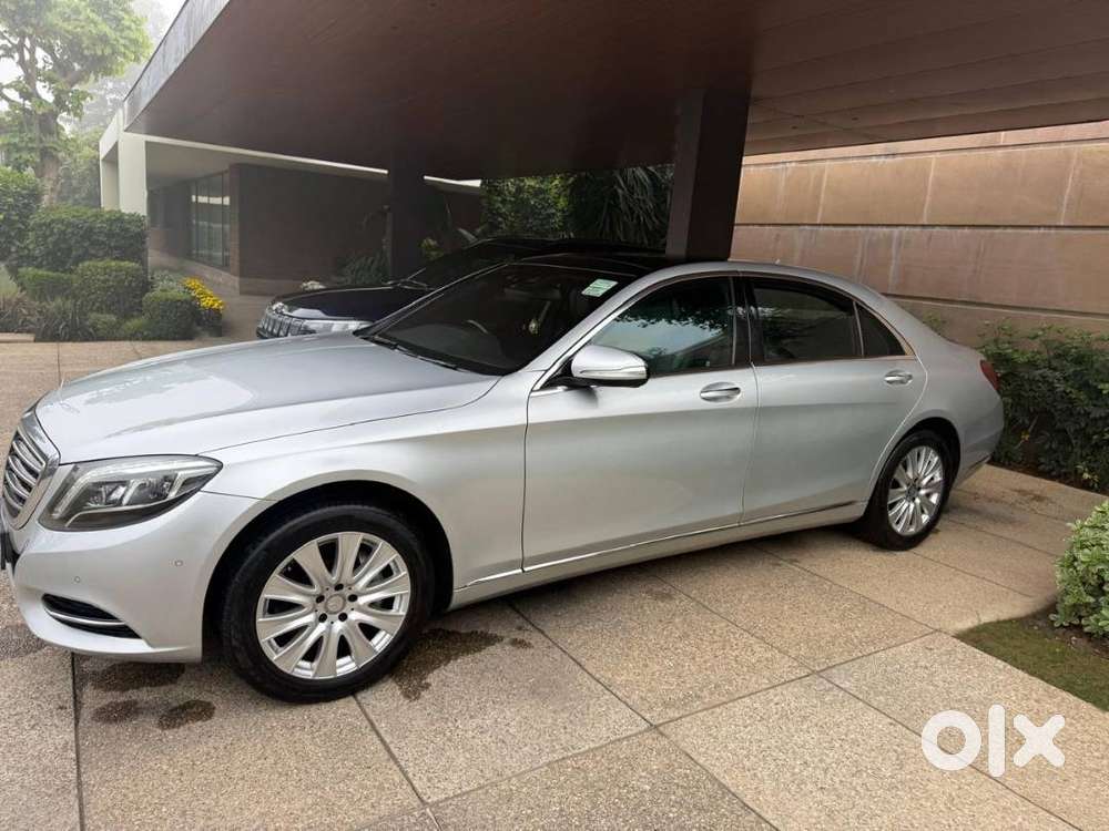 Mercedes Benz S-class (2016)