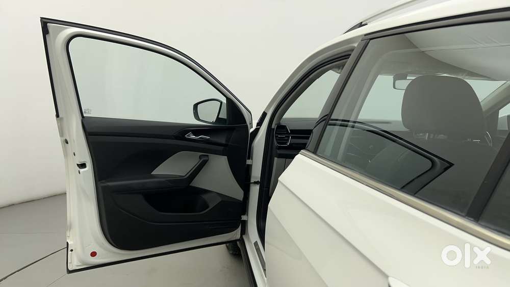 Skoda Kushaq Style 1.0l Tsi At, 2023, Petrol