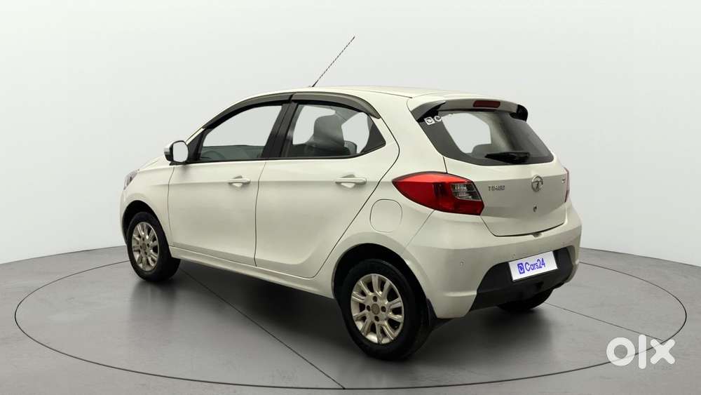 Tata Tiago 1.2 Revotron Xz, 2018, Petrol