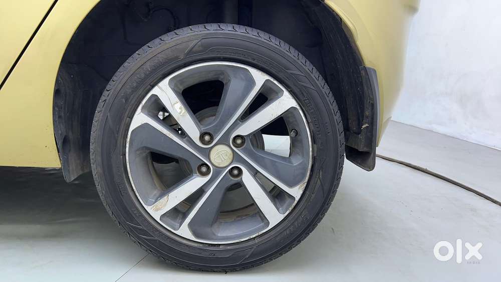 Tata Altroz 1.5 Xz Plus Diesel, 2021, Diesel
