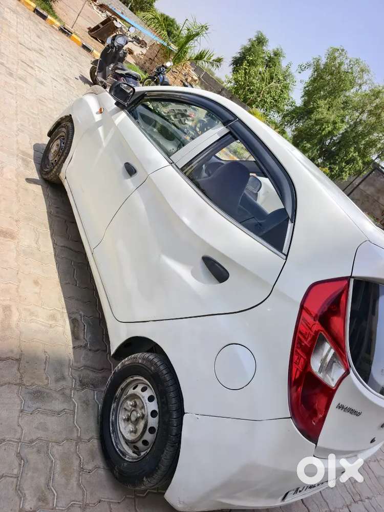 Hyundai Eon 2015