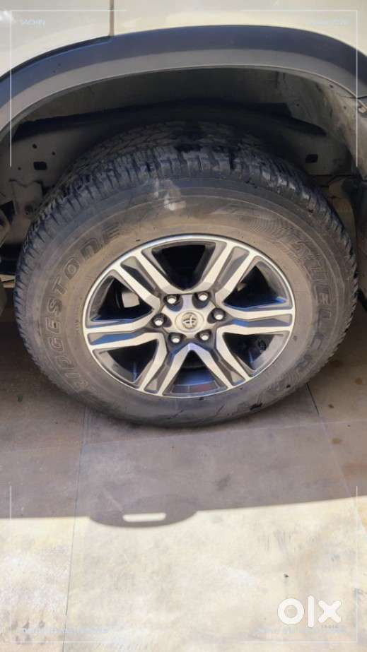 Toyota Fortuner [2021-ongoing] 2.8 2wd Diesel At, 2024, Diesel