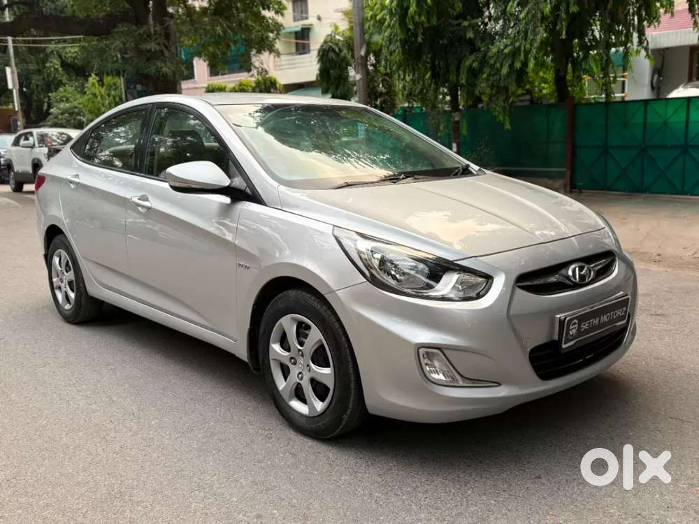 Hyundai Verna 1.6 Ex Vtvt, 2012, Petrol