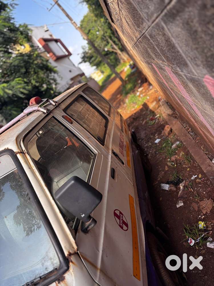 Maruti Suzuki Omni 2002