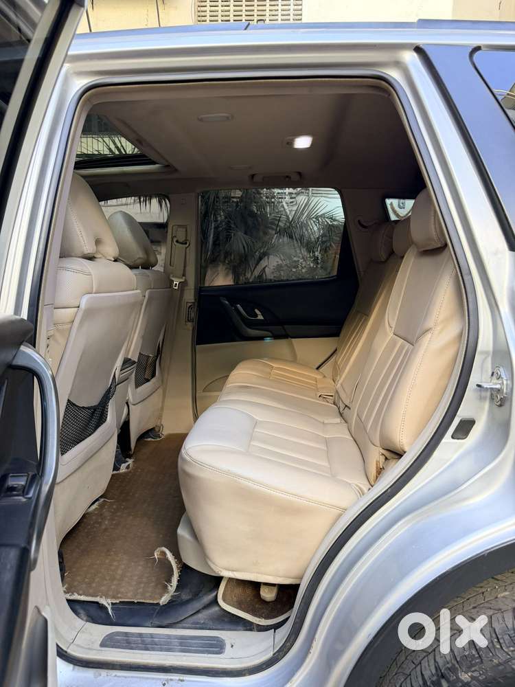 Mahindra Xuv500 W9 2wd, 2018, Diesel