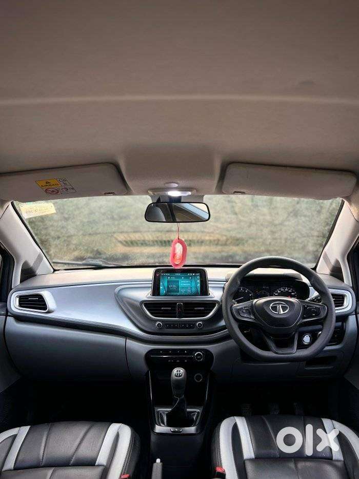 Tata Altroz 1.2 Xt, 2020, Petrol