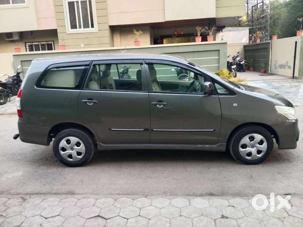 Toyota Innova 2.5 G (diesel) 7 Seater, 2013, Diesel
