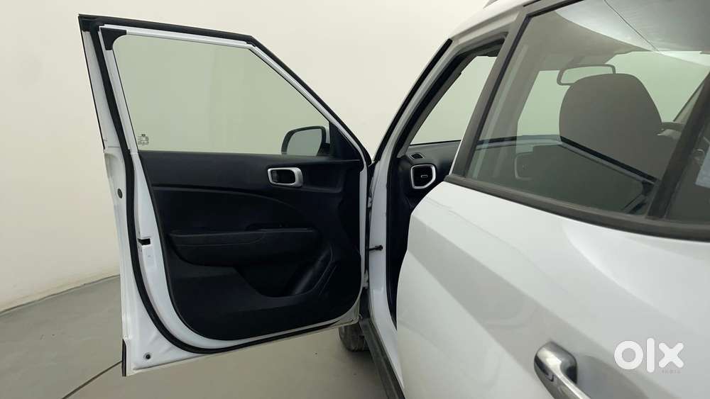Hyundai Venue Sx Plus Turbo Dct, 2020, Petrol