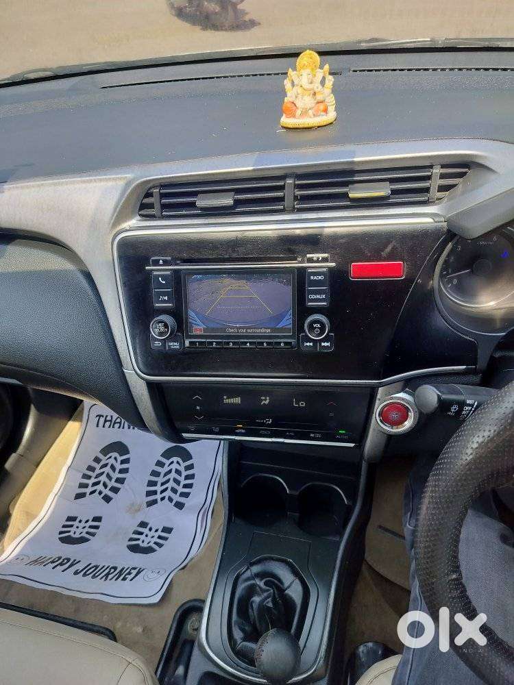 Honda City V Mt Sunroof, 2015, Diesel