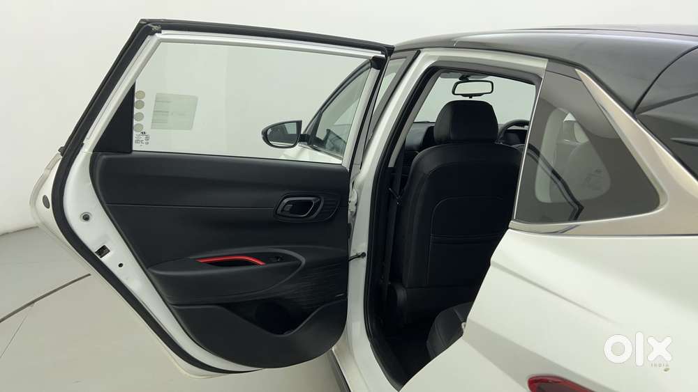 Hyundai New I20 1.0 Asta (o) Turbo Dct Dual Tone, 2021, Petrol