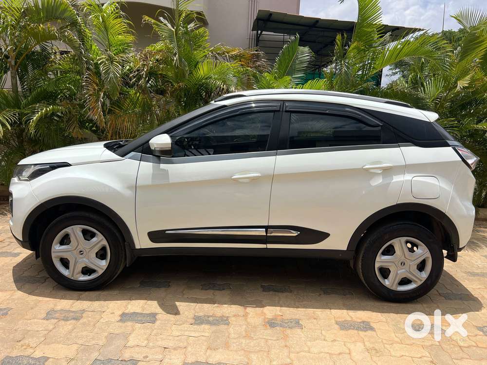 Tata Nexon 1.5 Revotorq Xm (s), 2021, Diesel