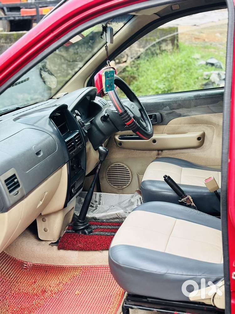 Chevrolet Tavera Neo 3 Ls- 7(c), Str Bs-iv, 2014, Diesel