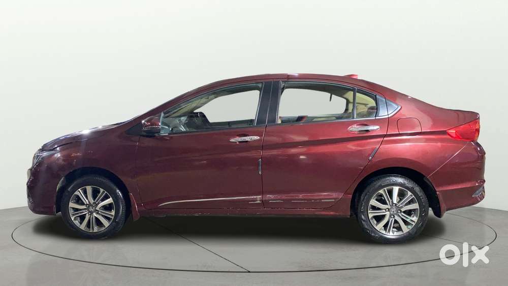 Honda City I-vtec V, 2018, Petrol