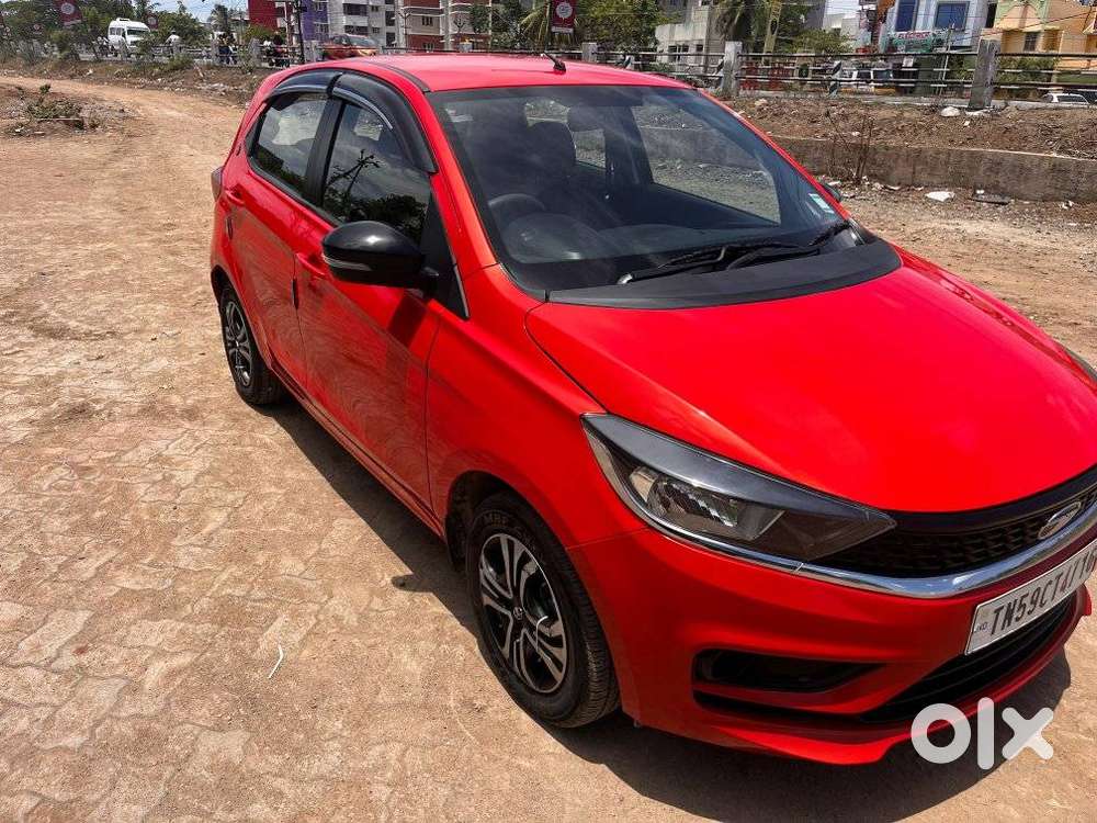 Tata Tiago 1.2 Revotron Xt (o), 2024, Petrol