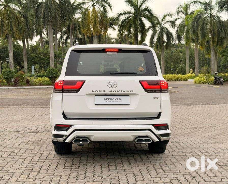 Toyota Land Cruiser 3.3 Zx Diesel, 2022, Diesel