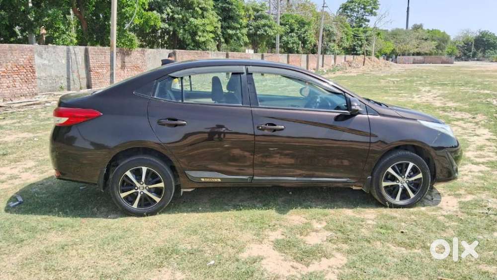 Toyota Yaris G Cvt, 2020, Petrol