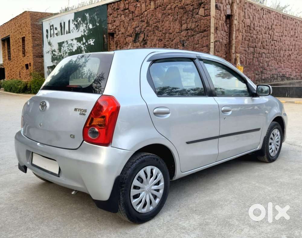 Toyota Etios Liva G Exclusive, 2011, Petrol