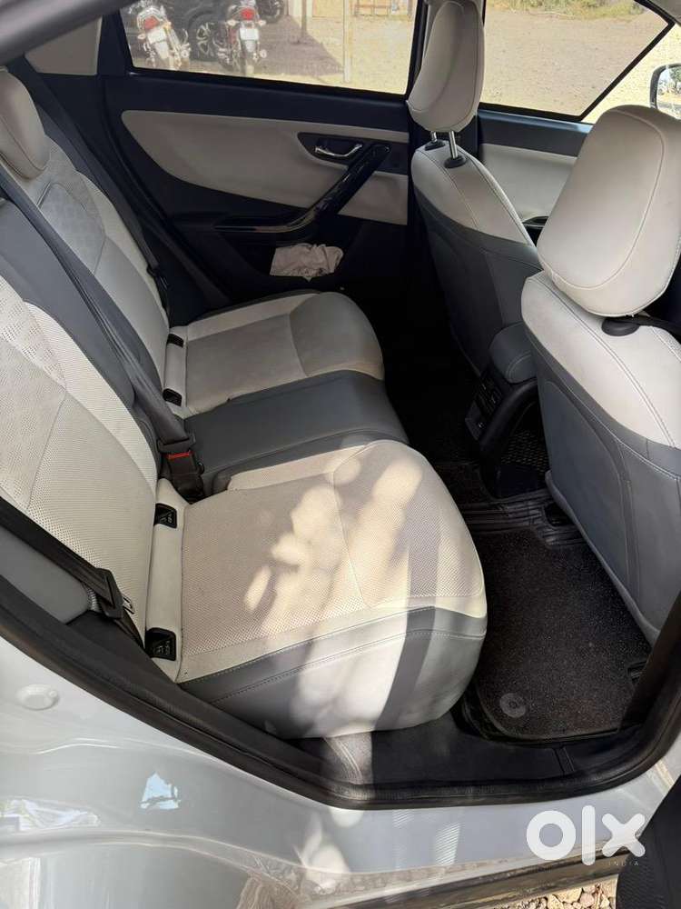 Tata Curvv Ev Top Model