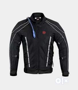 Riding on sale jacket olx