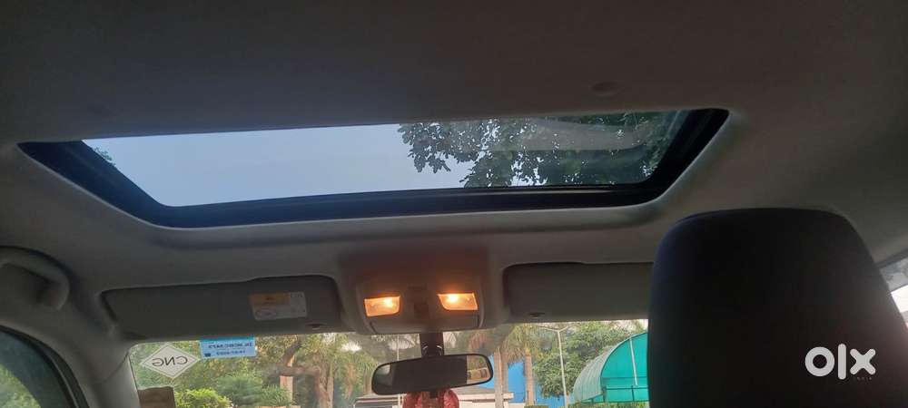 Maruti Suzuki Brezza Zxi S-cng, 2023, Cng & Hybrids