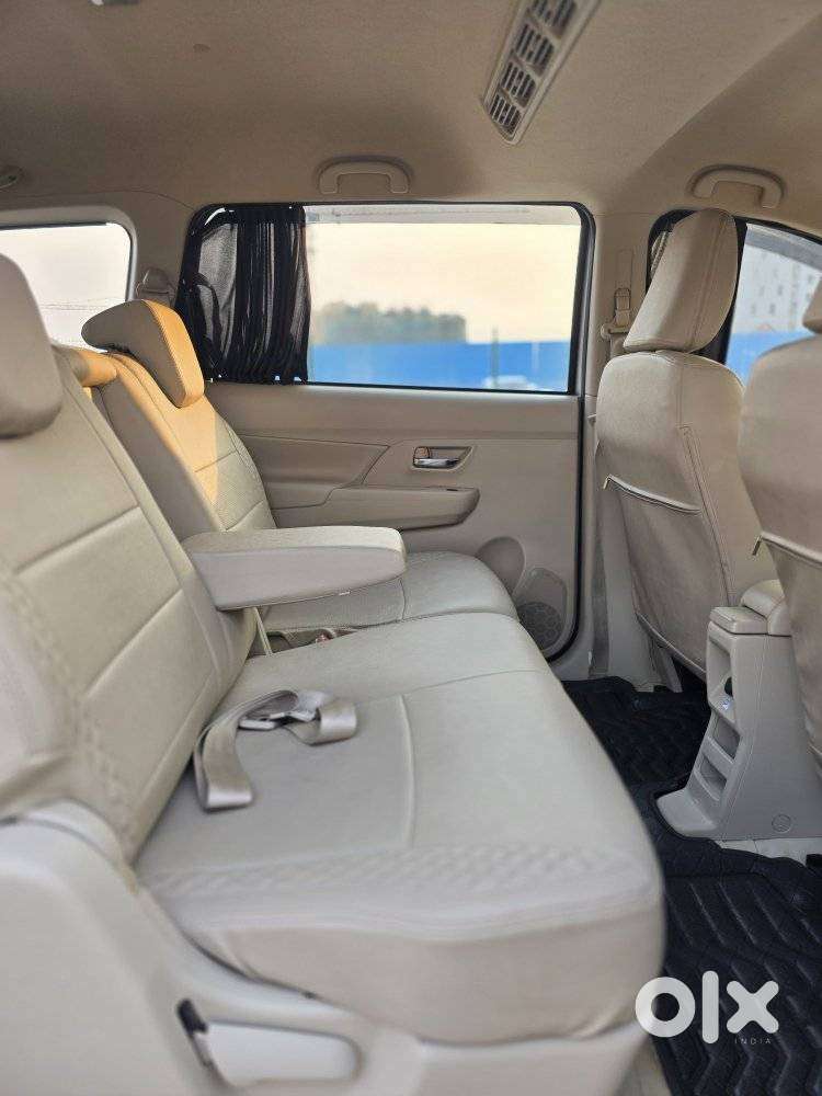 Maruti Suzuki Ertiga Zxi (o) Cng [2022-2023], 2023, Cng & Hybrids