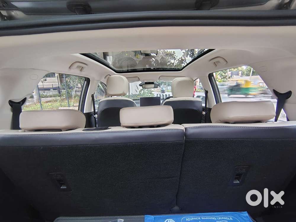 Mg Windsor Ev Essence, 2026, Electric