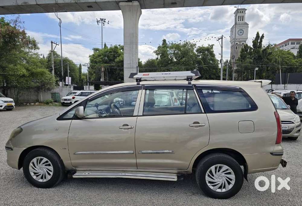 Toyota Innova 2.5 G (diesel) 8 Seater, 2008, Diesel