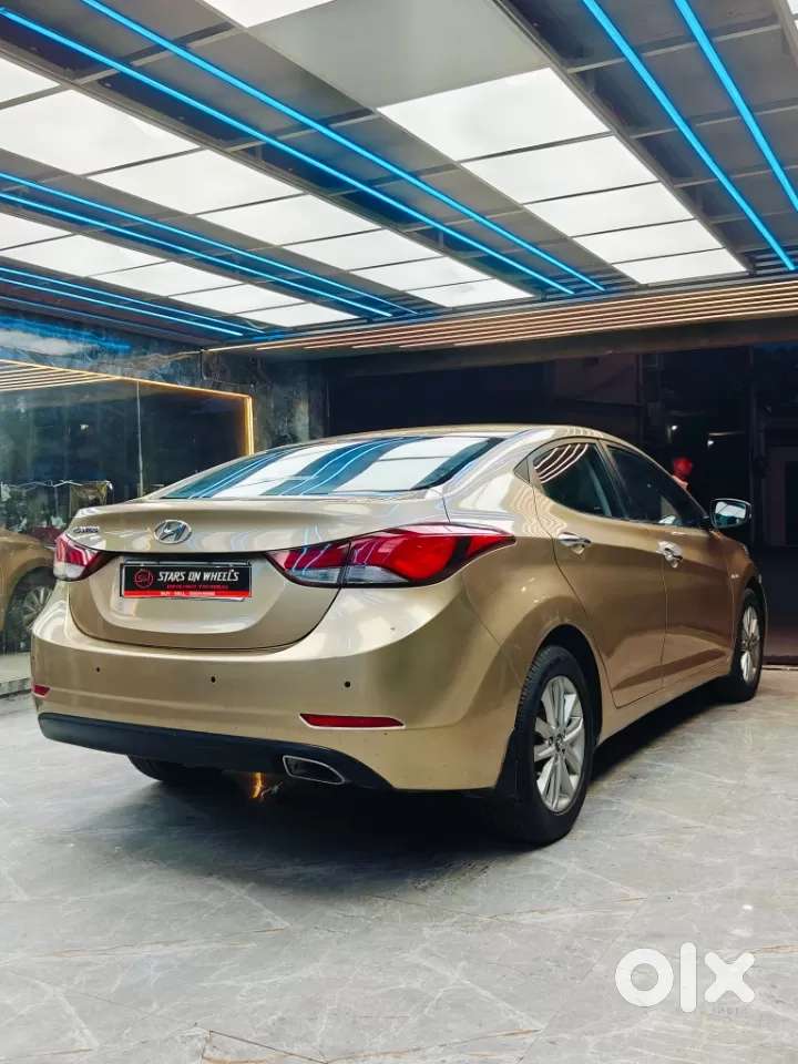 Hyundai Elantra 1.8 Sx Mt, 2015, Petrol