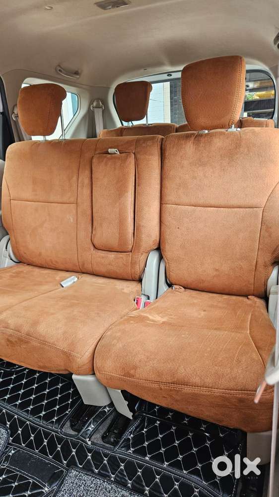 Maruti Suzuki Ertiga 1.5 Zxi Plus Shvs, 2023, Petrol