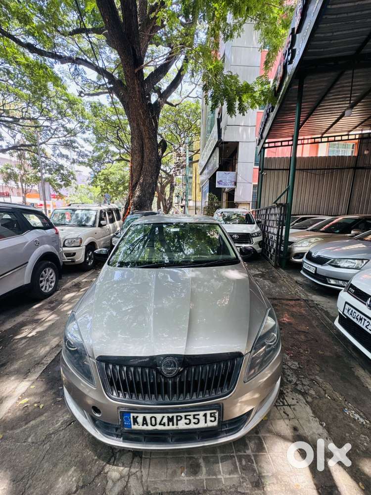 Skoda Rapid 1.5 Tdi At Elegance Plus Black Package, 2015, Diesel