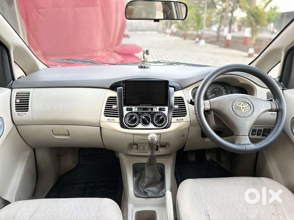 Toyota Innova 2.5 G (diesel) 7 Seater, 2011, Diesel