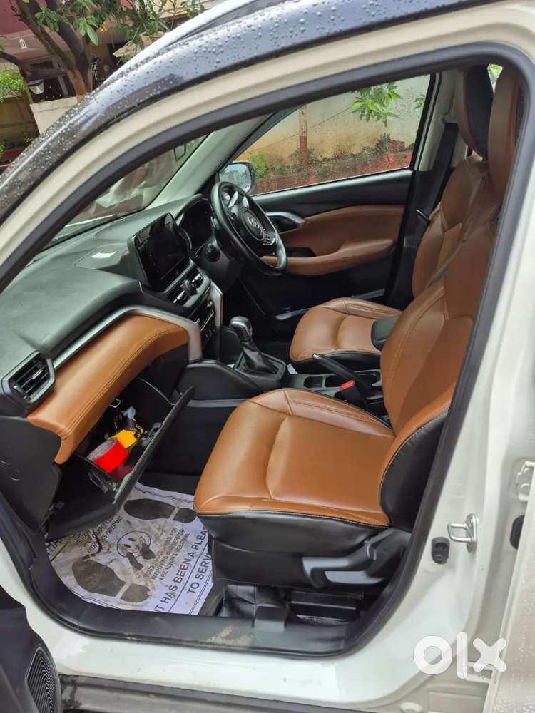 Toyota Urban Cruiser 2023 Automatic Cruiser Hyryder