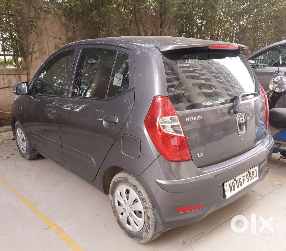 Hyundai I10 Sportz Model, Gray Color