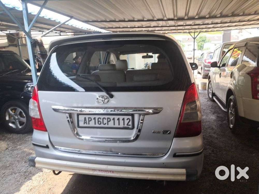 Toyota Innova 2.5 V 7 Str, 2013, Diesel