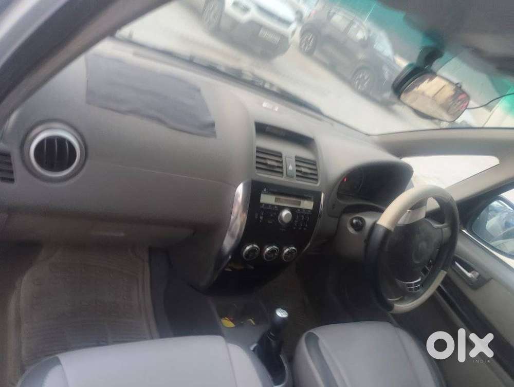 Maruti Suzuki Sx4 Zxi, 2011, Petrol